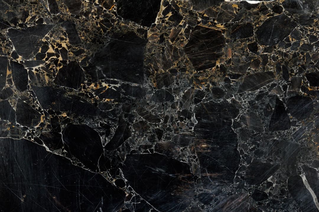 Spider Black Marble: Web Veining Geometry & Statement Focal Points